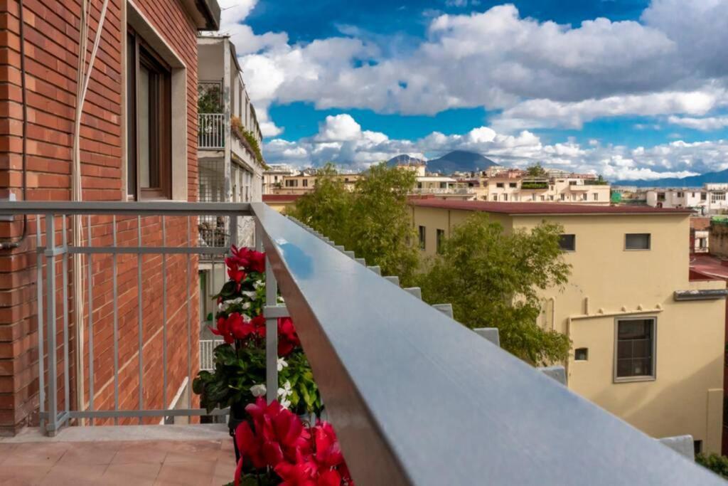 La Finestra Sul Golfo Apartment Naples Luaran gambar