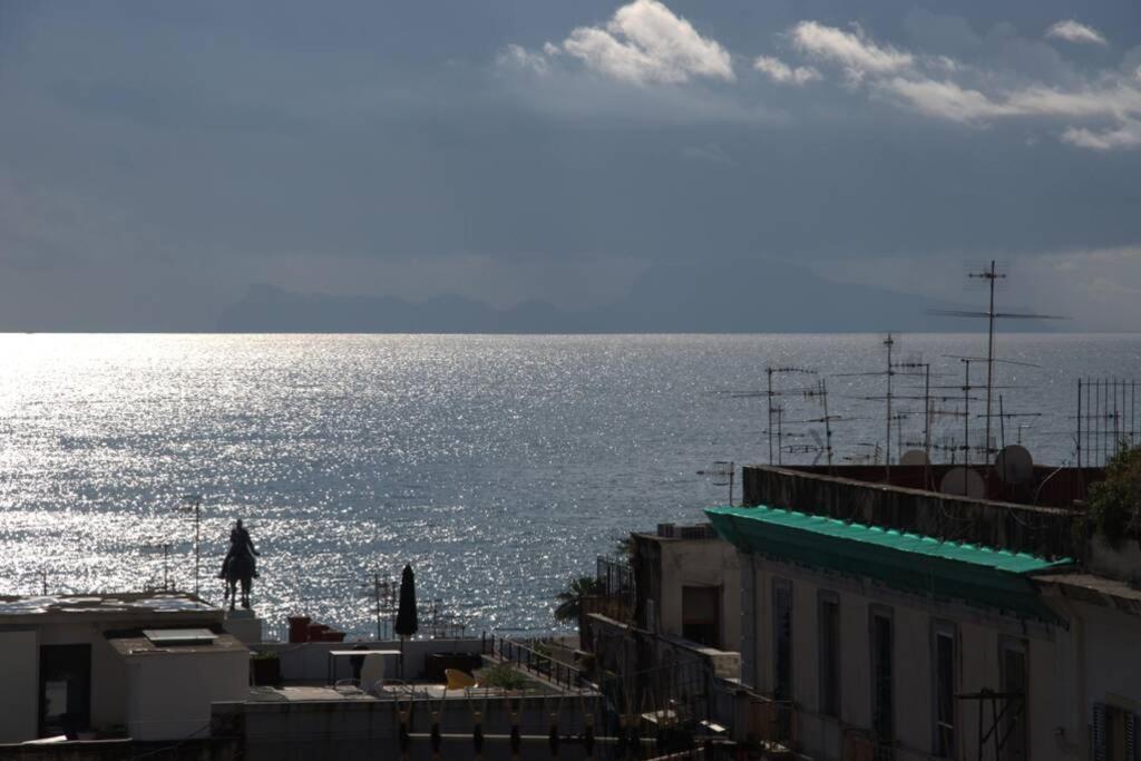 La Finestra Sul Golfo Apartment Naples Luaran gambar