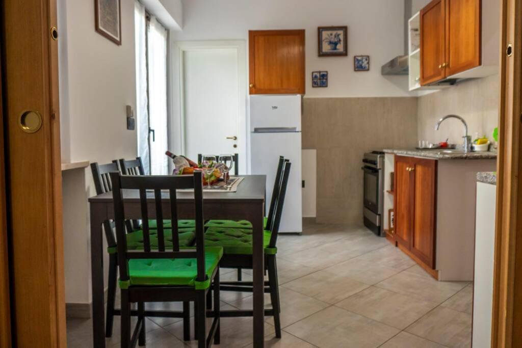 La Finestra Sul Golfo Apartment Naples Luaran gambar